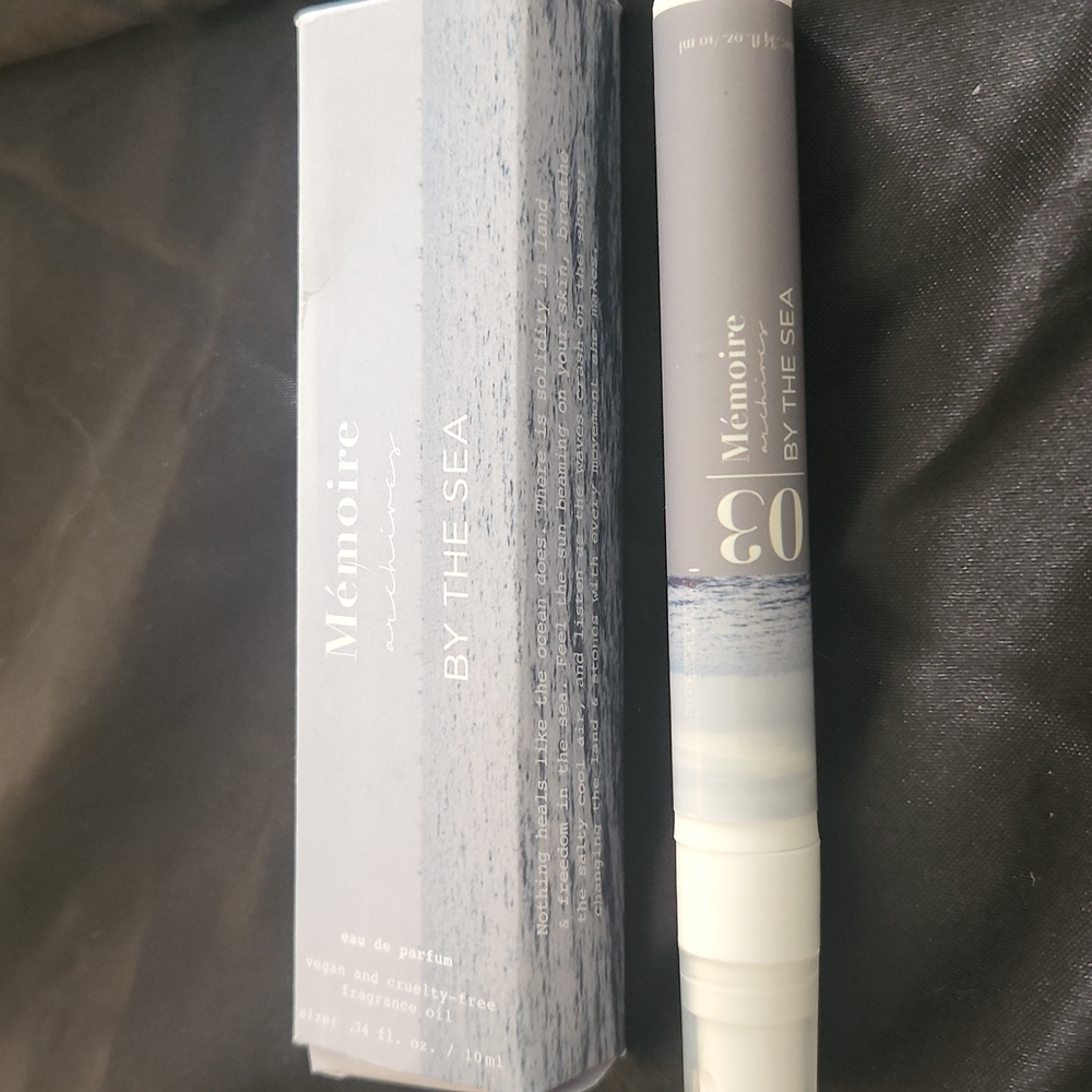 NWT  Memoire By the Sea Parfum